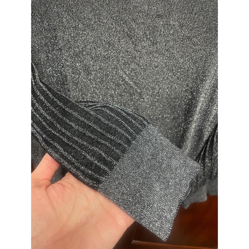 Kim Rogers Sparkly Grey Sweater Size Medium Stretch - Picture 3 of 5
